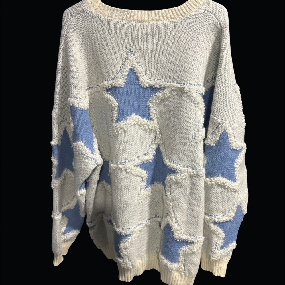 Size 22 Arula Blue and White Star Pattern Sweater